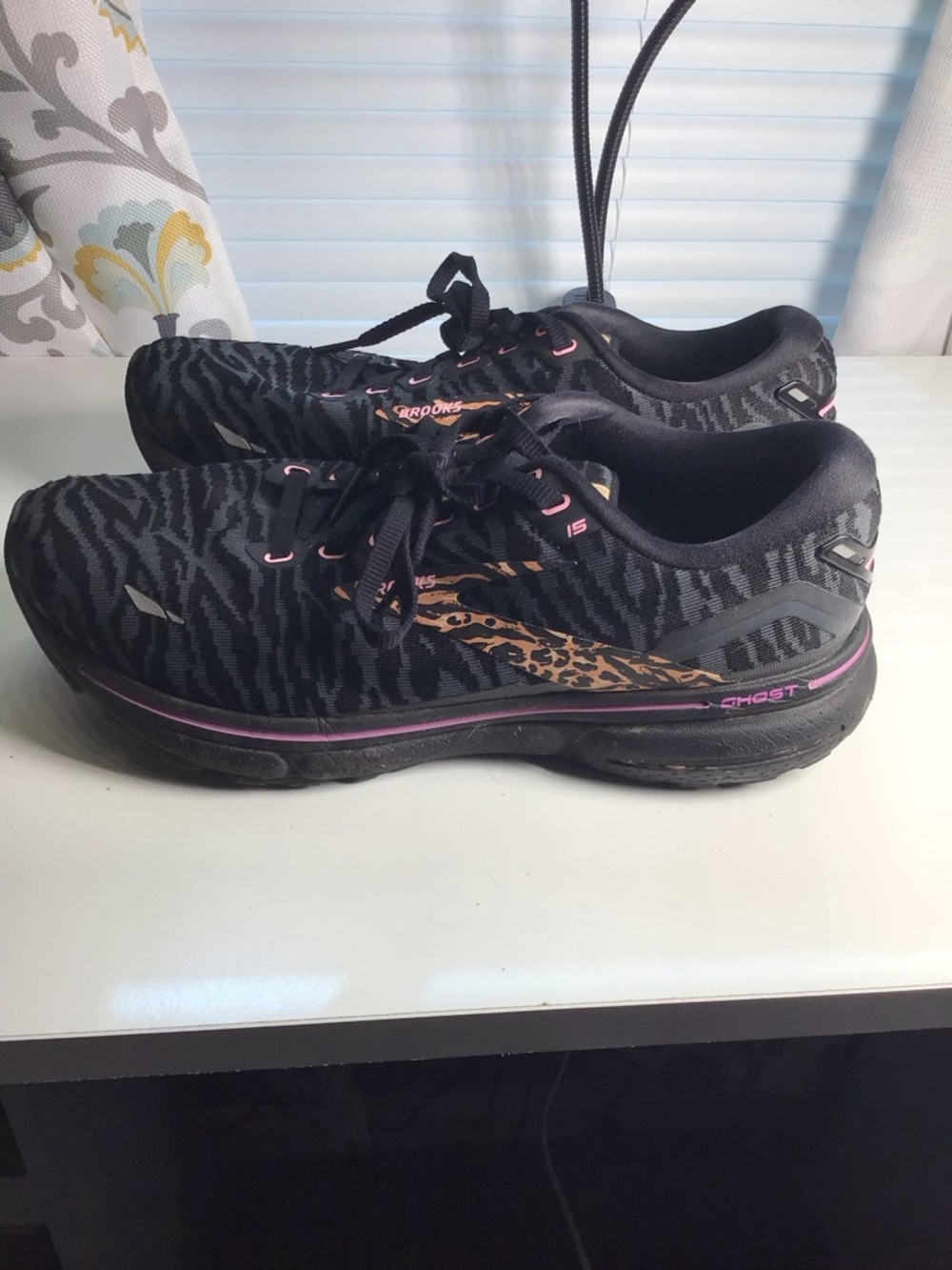 Brooks Ghost Women's Running Shoes - Black with Pink and Gold Accents - Picture 1 of 3